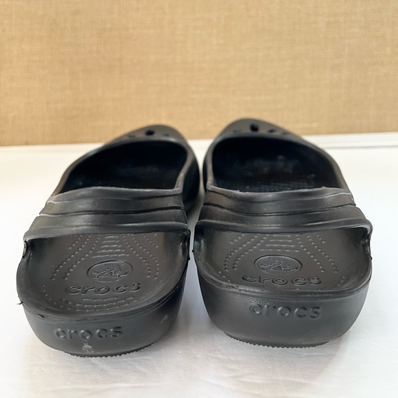 EUC Crocs Womens Kadee Slip On Slingback Sandal Shoes Flats Rubber Black Size 11 - Picture 6 of 10